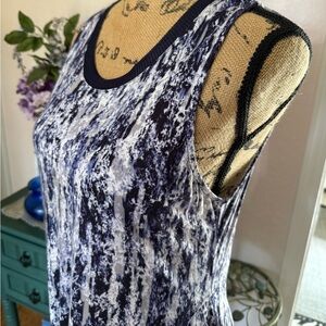 SIMPLY VERA VERA WANG Women's Abstract Blue & White Handkerchief Tunic Top Sz PL